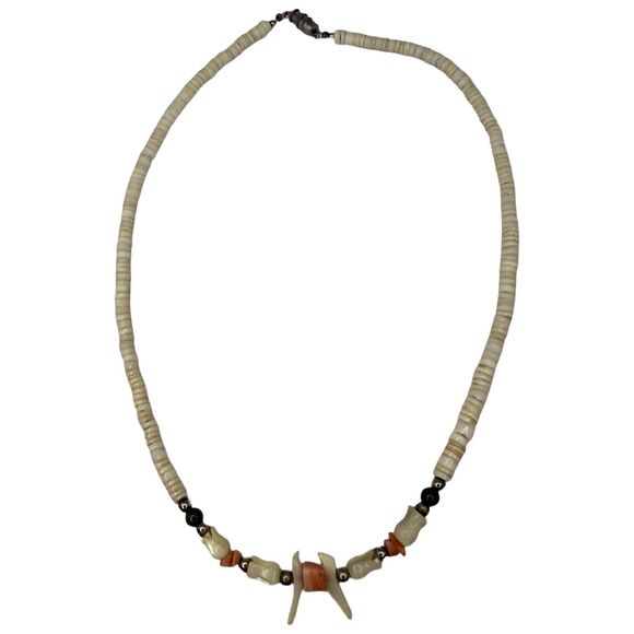 Native American Carved Mother Of Pearl Birds & Tulip Fetish Necklace 17" Puka - Picture 6 of 10